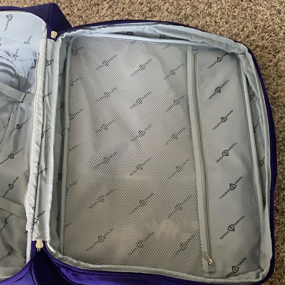 JMU Suit Case - Picture 5 of 5